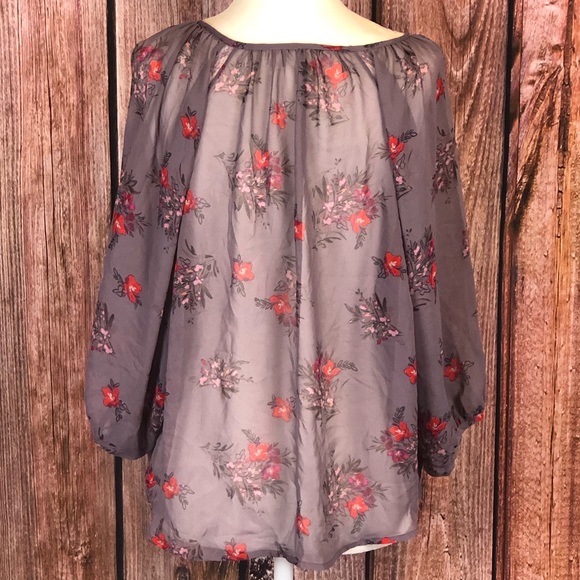 🌸 2 for $12! Batwing Blouse - Picture 6 of 8